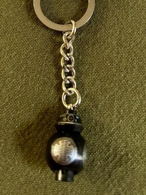 LEGO STAR WARS "BB-9E Key Chain" 853770 UNUSED, with attached original tag.